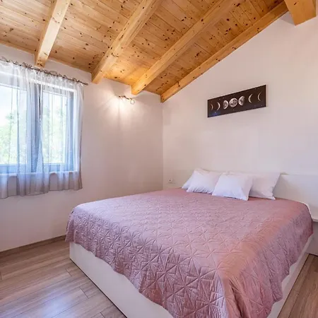 Dom wakacyjny House Balarini *